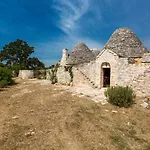 Trulli Di Monte Reale By Perle Di Puglia