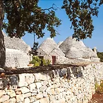 Trulli Di Monte Reale By Perle Di Puglia Vila Cisternino